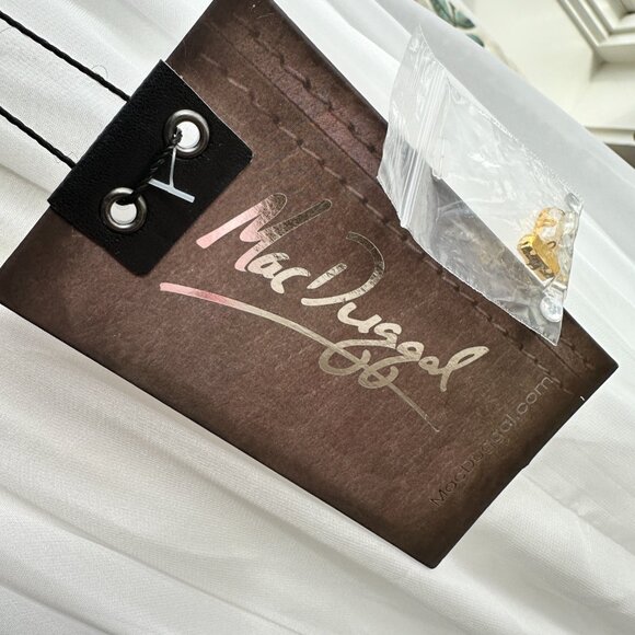 Mac Duggal - Beaded Cutout Bodice Chiffon - Gold & White Gown - NWT - Size 2 - Picture 10 of 13